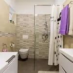 1 Bedroom Awesome In *