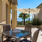 1 Bedroom Awesome In Apartment